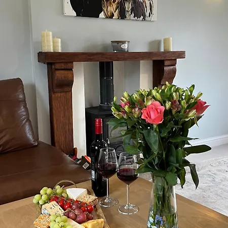 בית נופש Swallow